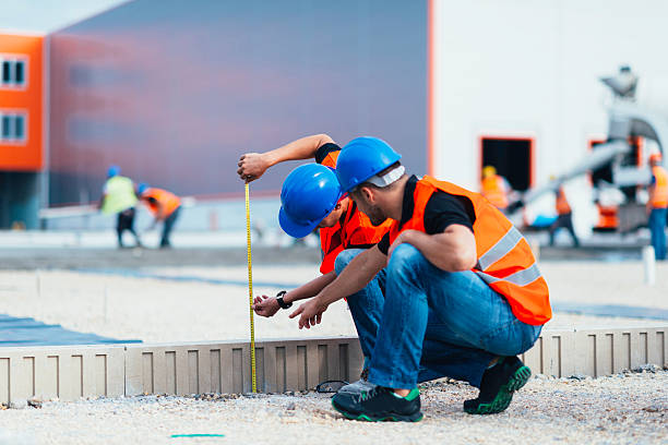 Best Concrete Walkway Installation  in Dearborn Heights, MI